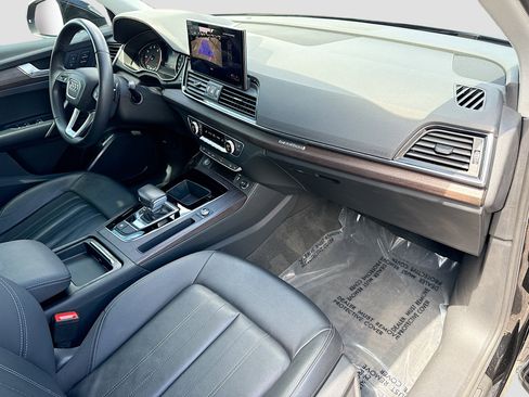 Used 2022 Audi Q5 2.0T Premium image 13