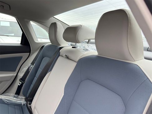 New 2026 Volkswagen Jetta SE image 28