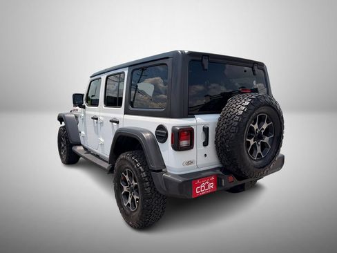 Used 2018 Jeep Wrangler Unlimited Rubicon w/ Cold Weather Group AWD/4WD image 3