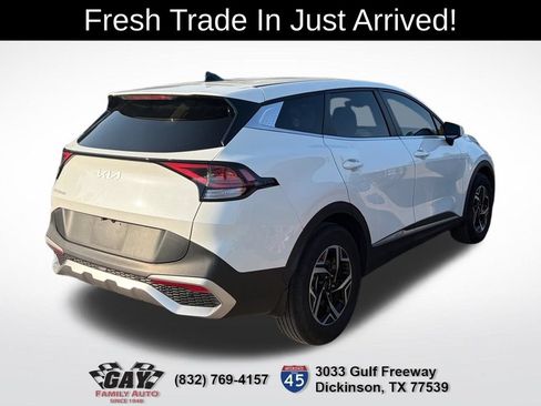 Used 2023 Kia Sportage LX FWD image 9