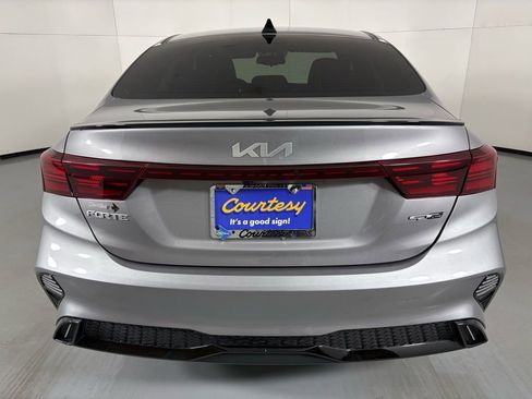 Used 2023 Kia Forte GT-Line image 7
