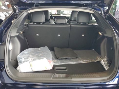 New 2026 Nissan Leaf Platinum+ image 5