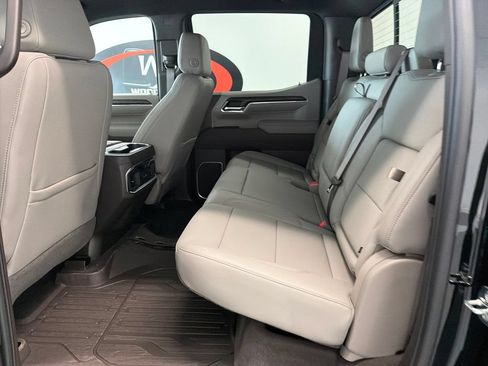 New 2026 GMC Sierra 1500 SLT w/ SLT Premium Plus Package AWD/4WD image 13