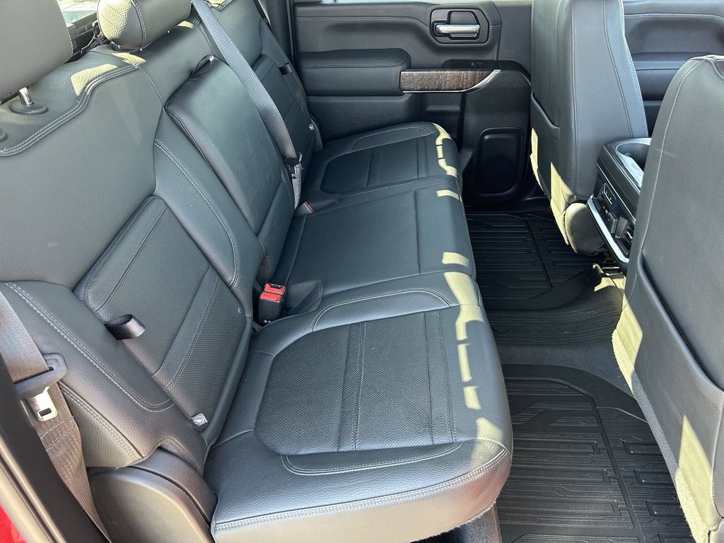 Used 2020 GMC Sierra 2500 Denali w/ Denali Ultimate Package AWD/4WD image 13