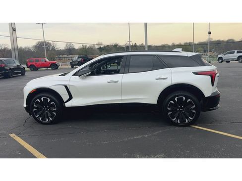 Certified 2024 Chevrolet Blazer EV RS image 5