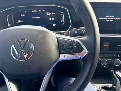 Used 2024 Volkswagen Jetta SEL FWD image 21