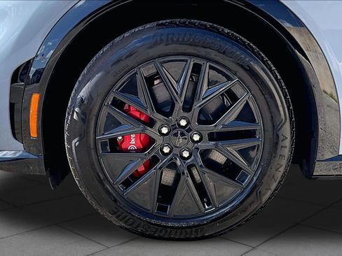 Used 2025 Ford Mustang Mach-E Premium w/ Sport Appearance Package AWD/4WD image 13
