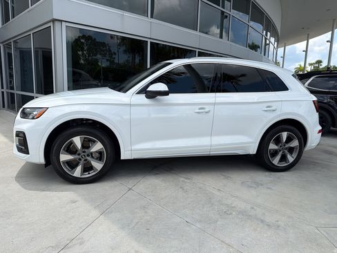 Used 2022 Audi Q5 2.0T Premium Plus AWD/4WD image 2