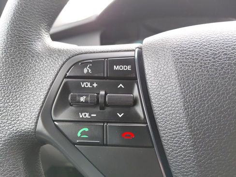 Used 2016 Hyundai Sonata SE image 32