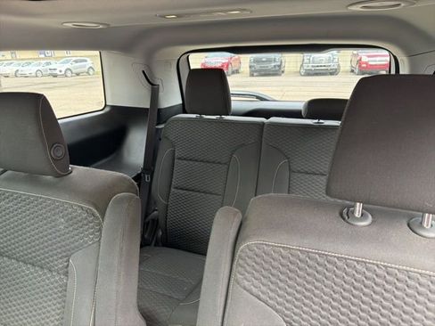 Used 2017 GMC Acadia SLE w/ Driver Alert Package I AWD/4WD image 16