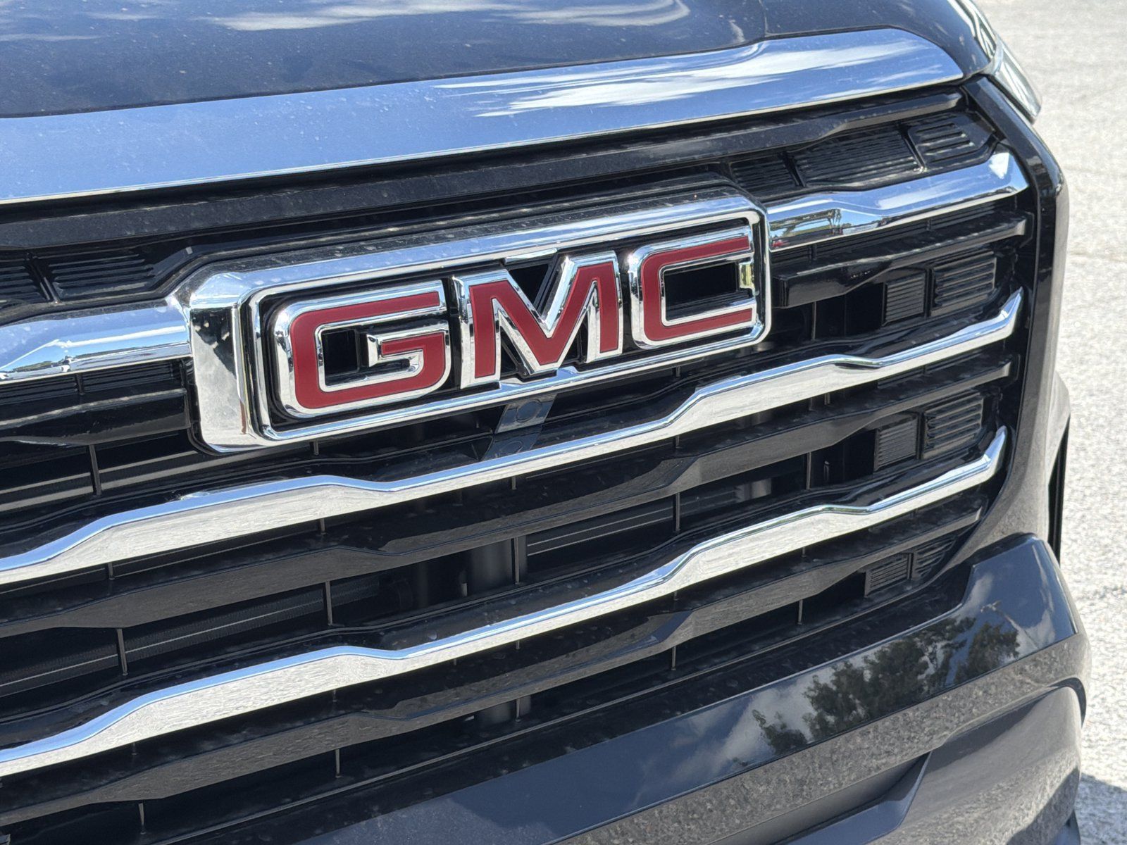 New 2027 GMC Terrain Elevation w/ Elevation Premium Package AWD/4WD image 5