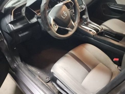 Used 2017 Honda Civic EX image 6