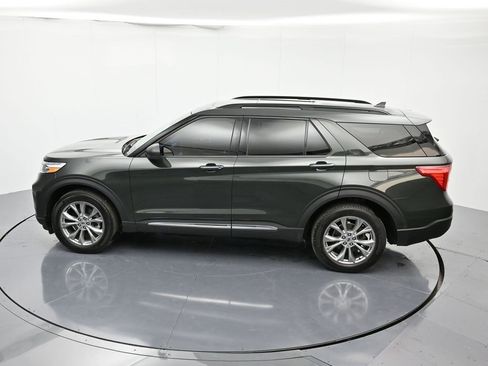 Used 2022 Ford Explorer XLT w/ Equipment Group 202A image 42
