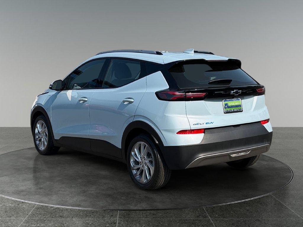 Used 2023 Chevrolet Bolt EUV LT FWD image 8