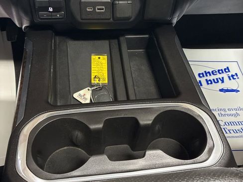 Used 2019 GMC Sierra 1500 Denali w/ Denali Ultimate Package image 21