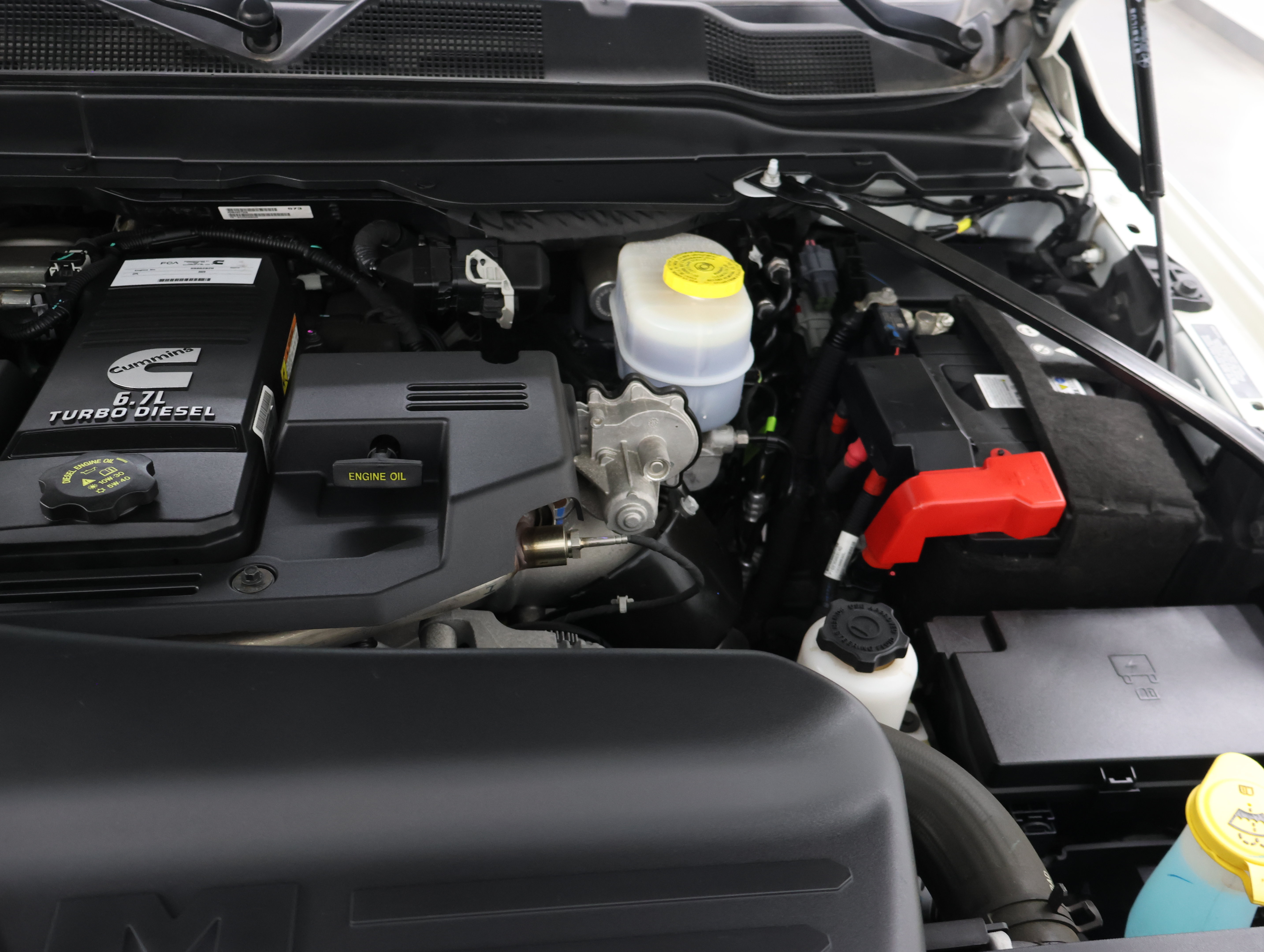 Used 2024 RAM 2500 Laramie AWD/4WD image 19