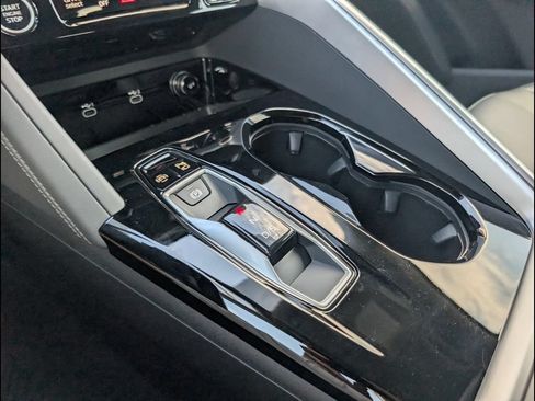 Certified 2025 Audi Q5 Premium AWD/4WD image 19
