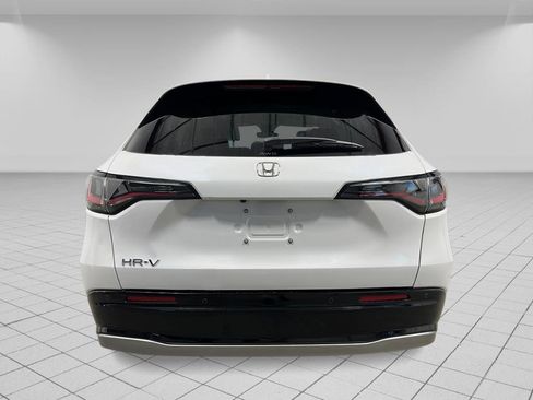 New 2026 Honda HR-V EX-L image 4