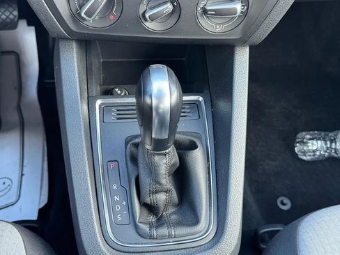 Used 2018 Volkswagen Jetta S FWD image 24