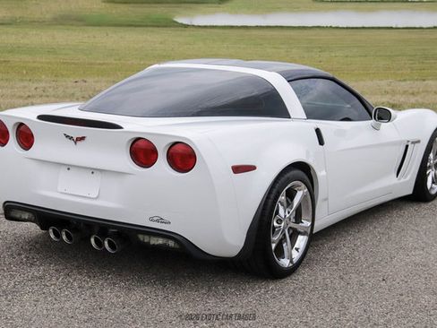 Used 2011 Chevrolet Corvette Grand Sport w/ Preferred Equipment Group RWD image 18