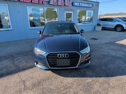 Used 2018 Audi A3 2.0T Premium FWD image 3