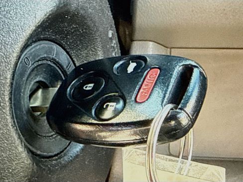 Used 2011 Honda Pilot EX-L image 10