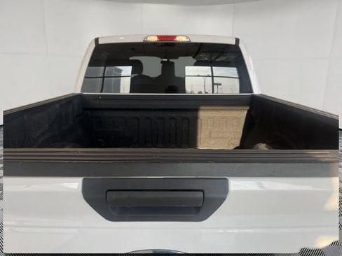 Used 2017 Ford F150 XLT AWD/4WD image 27