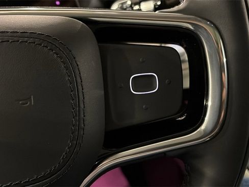 Used 2025 Lincoln Nautilus Premier w/ Equipment Group 102A image 18