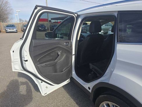 Used 2014 Ford Escape SE w/ SE Chrome Package AWD/4WD image 23