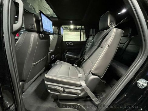 Used 2021 GMC Yukon SLT image 15