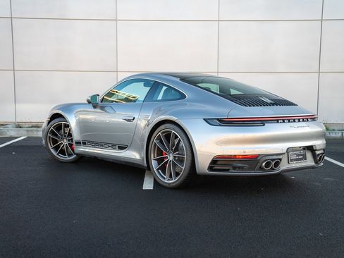 Certified 2024 Porsche 911 Carrera 4S AWD/4WD image 3