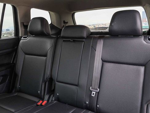 Used 2019 Volkswagen Atlas SE w/ Panoramic Sunroof Package AWD/4WD image 19