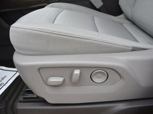 New 2026 Chevrolet Silverado 1500 LT w/ Z71 Off-Road Package image 15