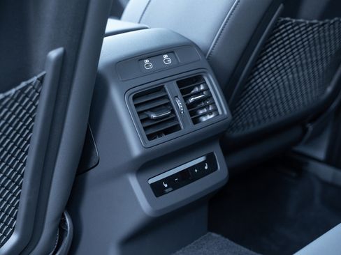 New 2025 Audi Q5 Prestige image 26