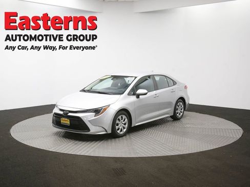 Used 2023 Toyota Corolla LE image 53