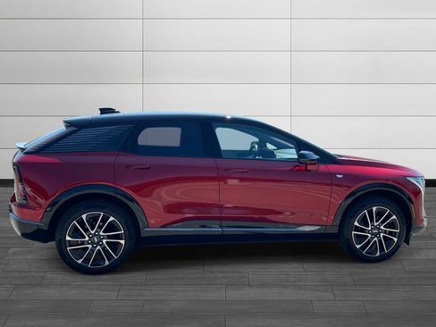 Certified 2025 Cadillac Optiq Sport 1 image 6