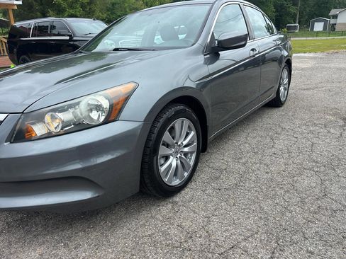 Used 2011 Honda Accord EX image 5