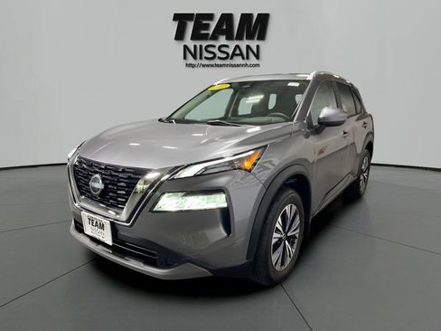 Certified 2023 Nissan Rogue SV w/ SV Premium B Package AWD/4WD image 3