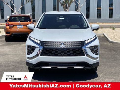 New 2026 Mitsubishi Eclipse Cross ES image 3