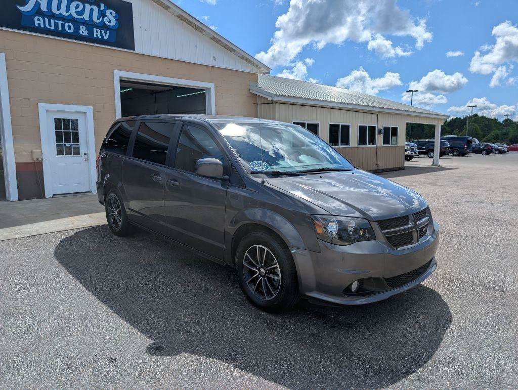 Used 2019 Dodge Grand Caravan GT FWD image 3