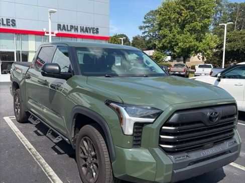 Used 2023 Toyota Tundra SR5 w/ SR5 Convenience Package RWD image 2