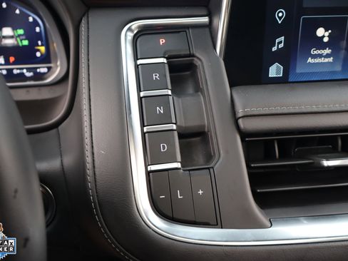 Used 2023 Chevrolet Tahoe Z71 AWD/4WD image 19