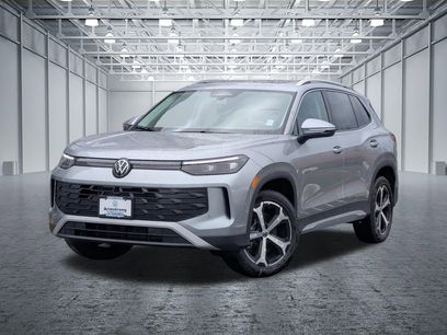 New 2026 Volkswagen Tiguan SE