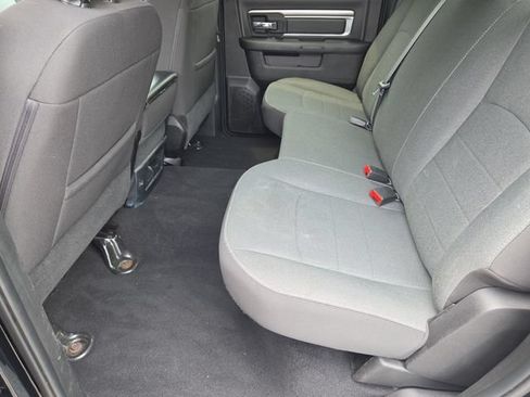 Used 2024 RAM 1500 Warlock AWD/4WD image 12