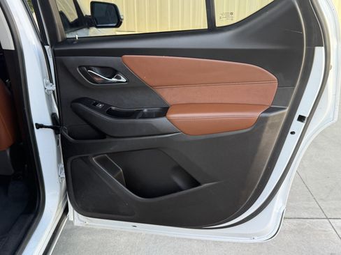 Used 2020 Chevrolet Traverse High Country AWD/4WD image 34
