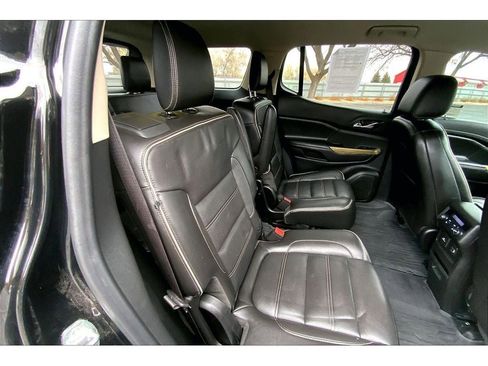 Used 2019 GMC Acadia Denali image 28