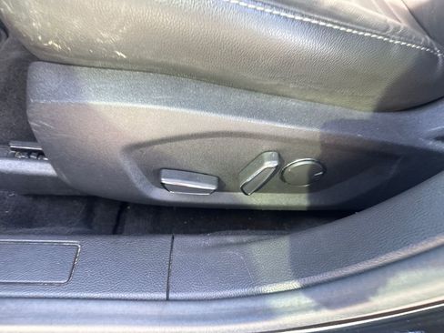 Used 2016 Ford Fusion SE w/ Equipment Group 202A image 16