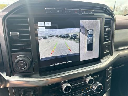 Certified 2022 Ford F150 Lariat w/ Equipment Group 502A High image 28