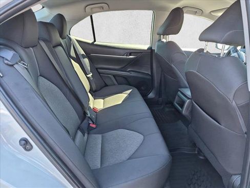 Used 2023 Toyota Camry LE FWD image 18