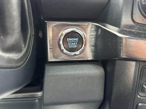 Used 2024 Ford F250 Lariat w/ Lariat Ultimate Package AWD/4WD image 14